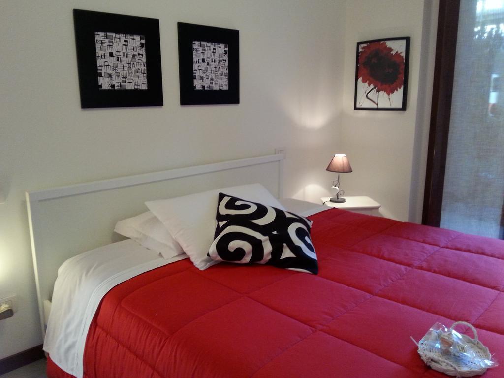 B&B Douglas House Varese Phòng bức ảnh